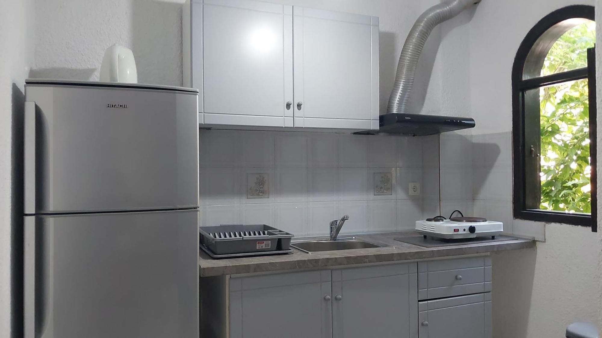 Tassos 2 Aparthotel Pefkochori Bilik gambar